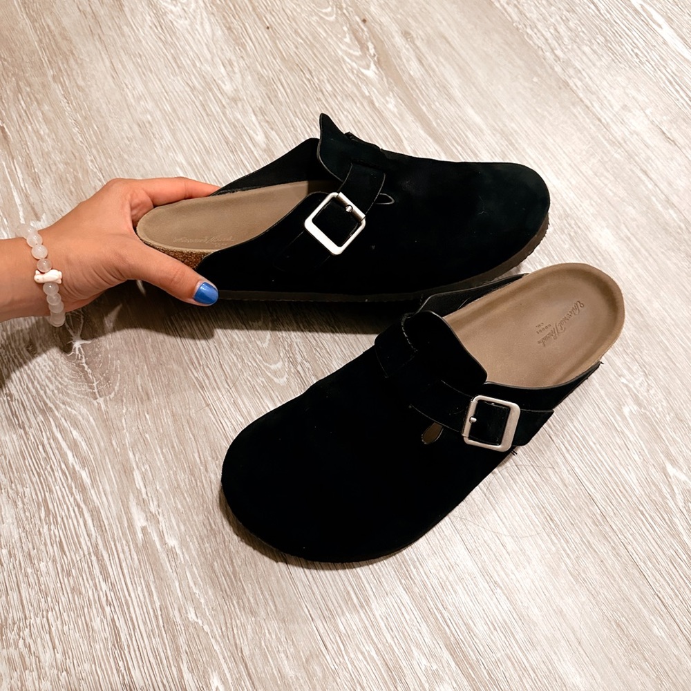 Women’s clog mule flats - Universal Thread